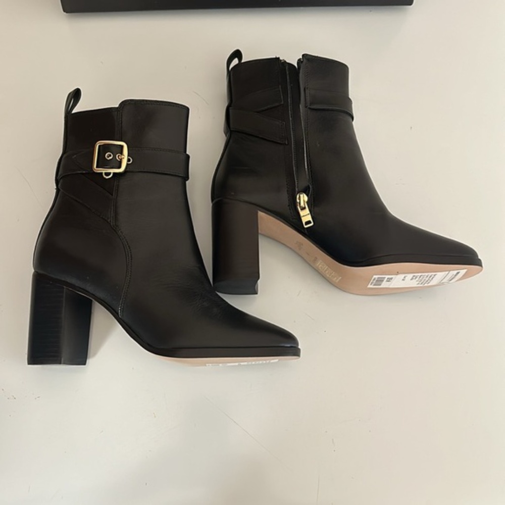 COACH Olivia bootie black leather ankle zipper size 6B block heel *missing chain